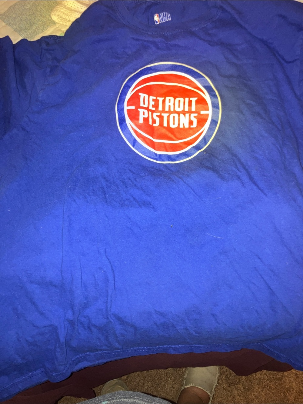 NBA Detroit pistons t shirt XL blue
